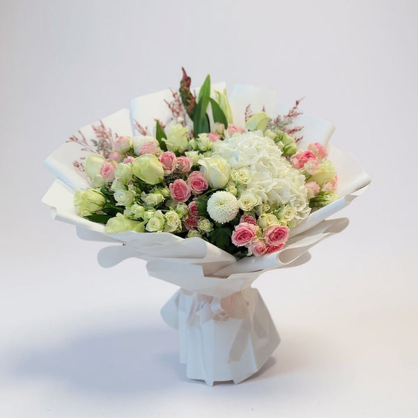 pink and white bouquet